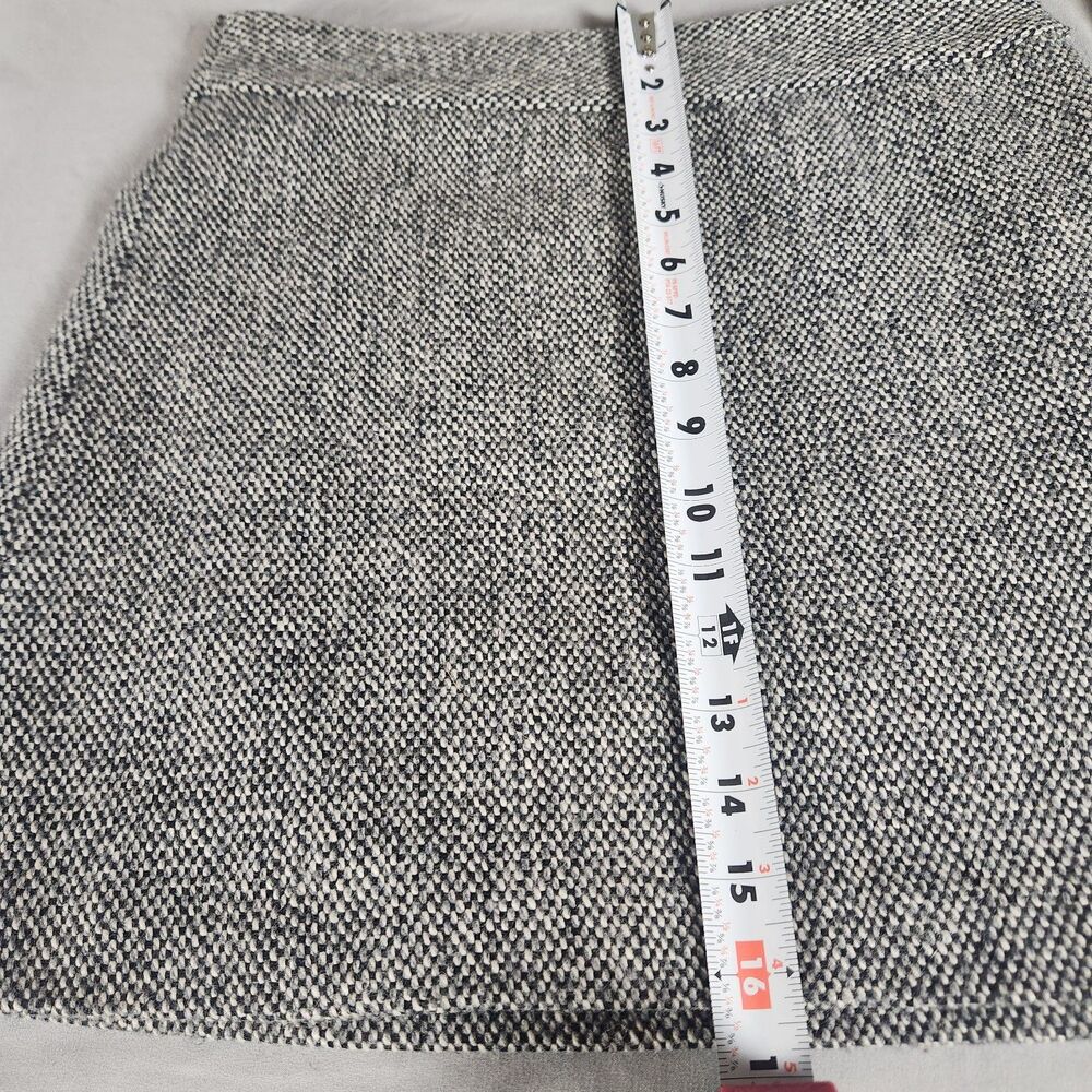 DKNY Wool Blend Tweed Mini Skirt Black White Lined Side Zip Women’s Small - Picture 9 of 9